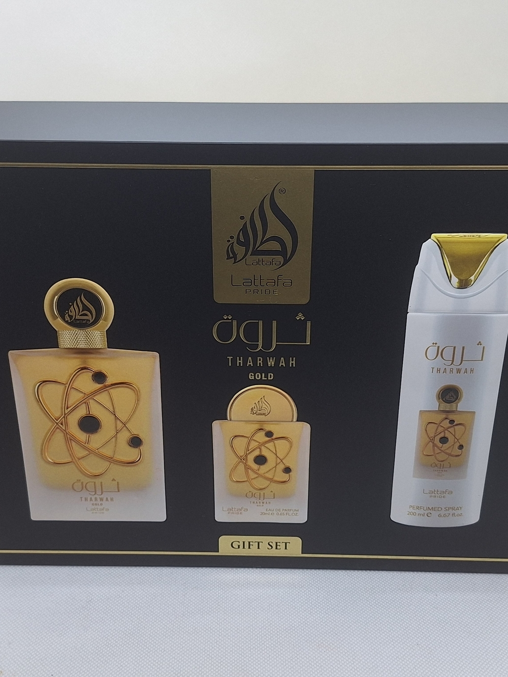 Lattafa Tharwah Gold Gift Set Fragrances.